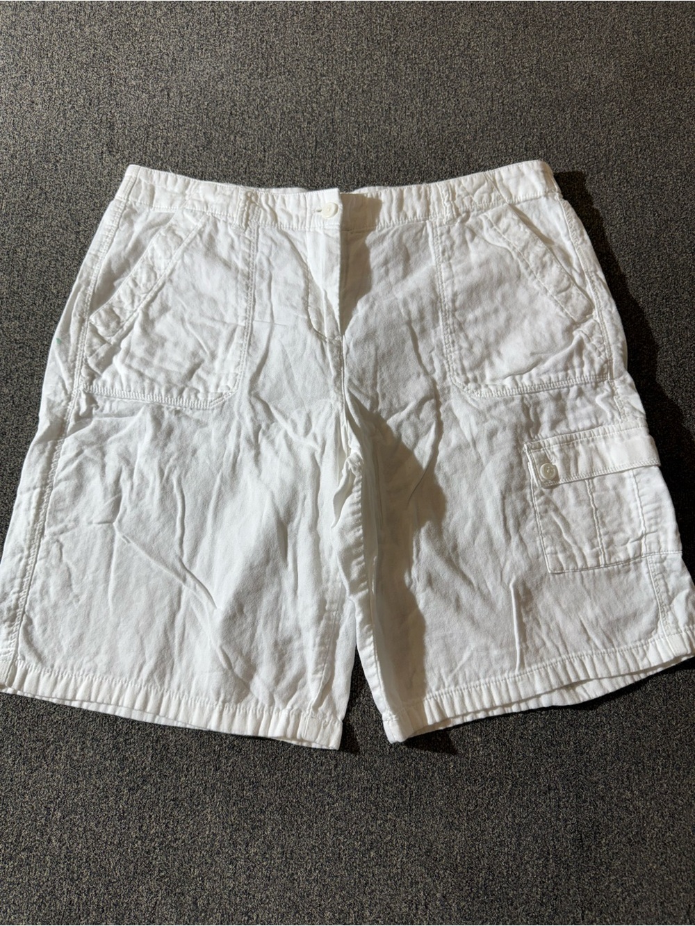 JJill White Shorts - Classic Summer Staple